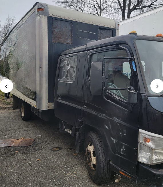 Crew cab box truck